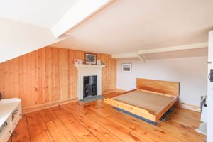 Photo 15- click for photo gallery